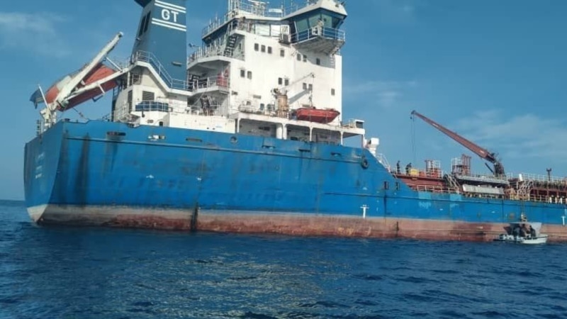 ایران یک نفتکش خارجی حامل «میلیون‌ها لیتر سوخت قاچاق» را با خدمه‌اش توقیف کرد