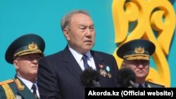 Президент Нурсултан Назарбаев мекен коргоочулар күнүндө. 7-май, 2018-жыл. 