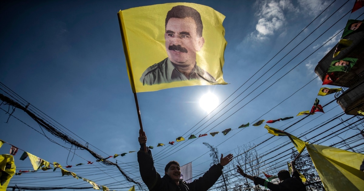 PPK ja dorëzon armët si hap drejt përfundimit të konfliktit në Turqi