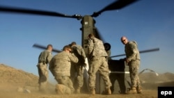 U.S. soldiers receive supplies in a remote outpost in Khost Province. (file photo)