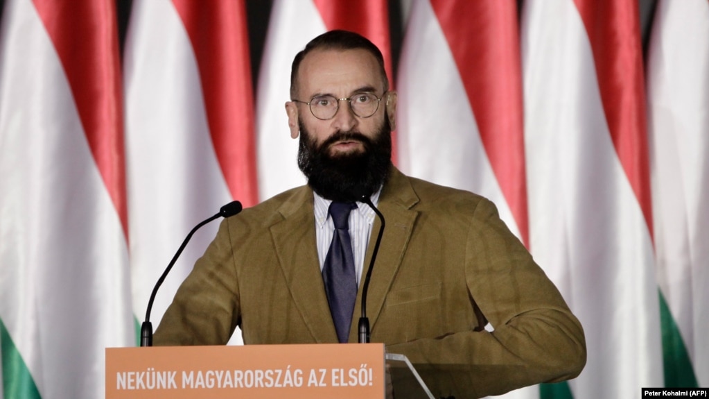 Fostul europarlamentar maghiar Jozsef Szajer, la lansarea campaniei FIDESZ pentru alegerile europene din 2019. 