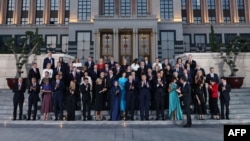 Удзельнікі саміту NATO ў Анкары
