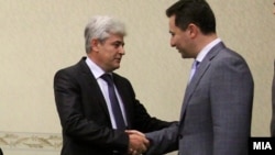 Лидерите на ДУИ и ВМРО-ДПМНЕ, Али Ахмети и Никола Груевски.