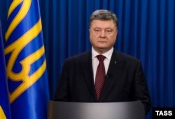 Петр Порошенко выступает с обращением к народу в связи с приговором Надежде Савченко. 22 марта