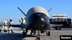 Космоплан X-37B, архівне фото