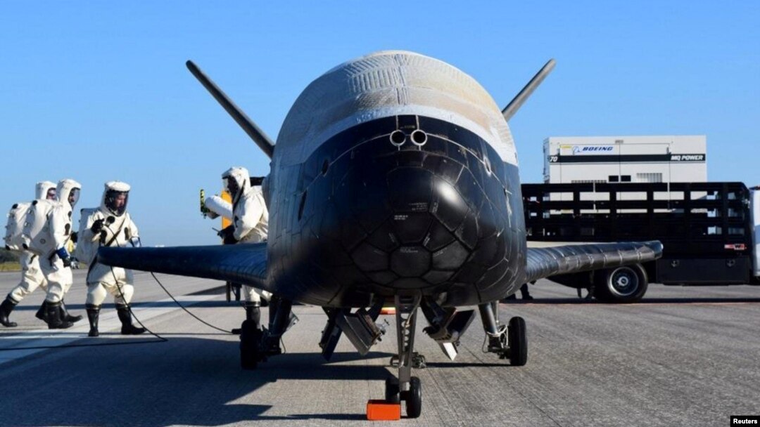 Самолет X-37B