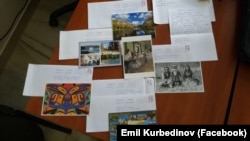 Листи для ув'язнених в Крим