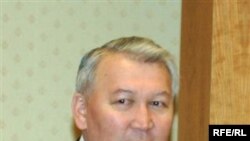 Қазақстан денсаулық сақтау министрі Жақсылық Досқалиев. Астана, 5 қазан, 2009 жыл.