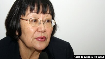 Нағыз орыс топтық секс әйел порно көру