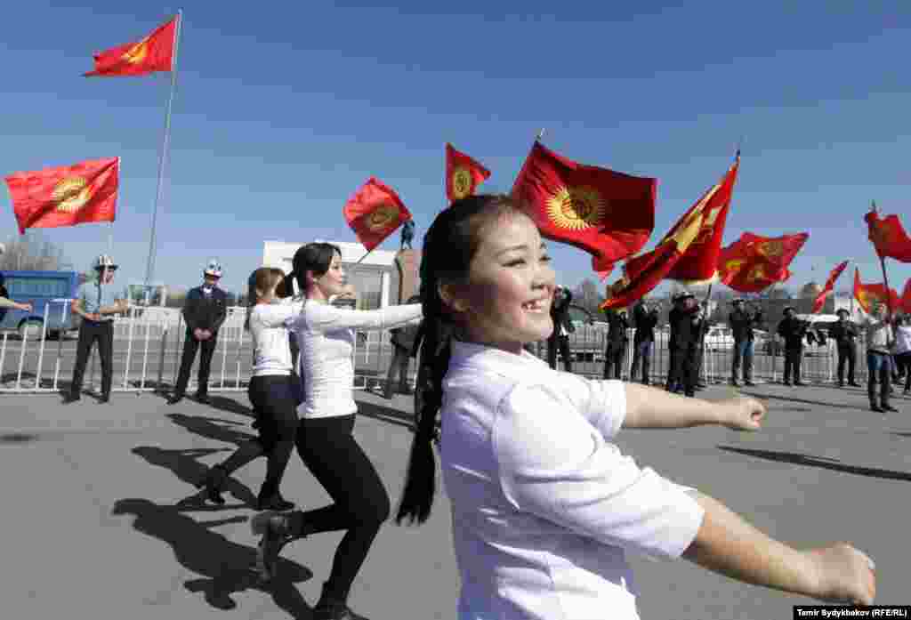 День ак-калпака отмечается в Кыргызстане с 2011 года.