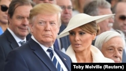 Donald i Melanija Tramp, prilikom obeležavanja 75. godine od D-Dana u Portmutu, na jugu Velike Britanije. 5. jun 2019.