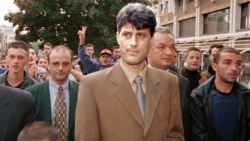Hašim Tači 1999. godine u Prištini 