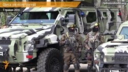 Броньовики, кулемети і тисячі силовиків: як в Одесі борються з сепаратизмом