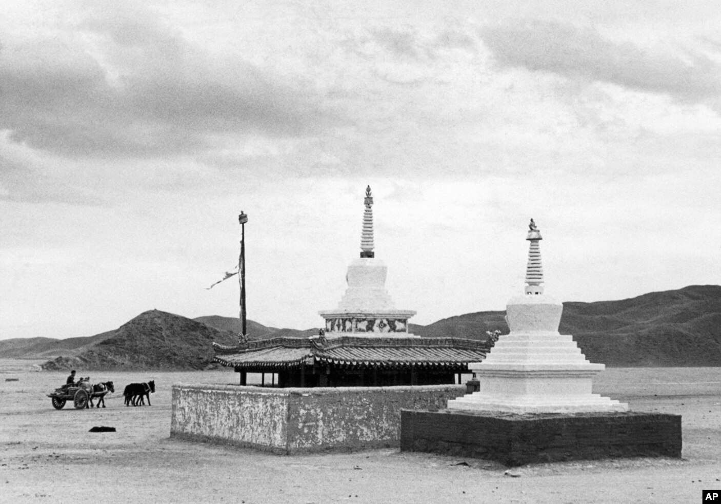Statuja budiste në Mongoli më 1936.