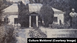 Casa în care s-a născut M.M. Koțiubinski. „Cultura Moldovei”, 6 septembrie 1964