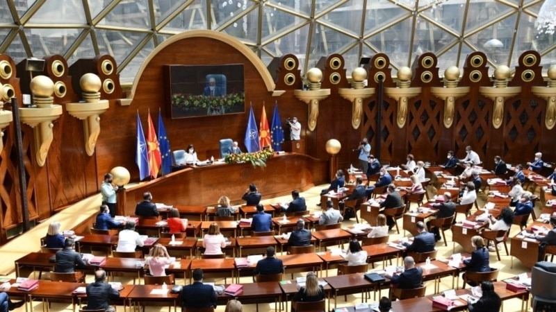 Предлог- законот за попис на гласање во Собранието