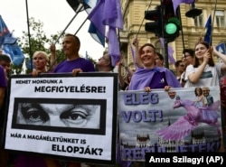 Protest la Budapesta împotriva presupusei supravegheri secrete de către regimul Orban a opozanților și presei (iulie 2021)