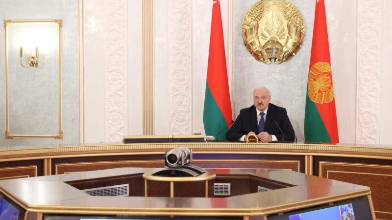 Аналітык Вадзім Мажэйка: Стратэгічнай пэрспэктывы ні ўлада, ні эканоміка Лукашэнкі ва ўмовах санкцый ня маюць