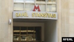 10 minə yaxın sərnişin isə artıq plastik kartlardan istifadə edir