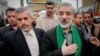 میرحسین موسوی در جریان مبارزات انتخاباتی سال ۱۳۸۸