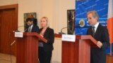 Lucinda Creighton și Iurie Leancă la conferința de presă de la Chișinău