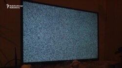 Russian Vloggers Challenge Pro-Kremlin TV Monolith