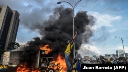 Proteste antiguvernamentale de la Caracas în mai