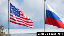 د امریکا او روسیې ګډ بیرغونه