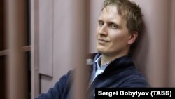 Майел калві за ґратами в Москві, 18 лютого 2019 року