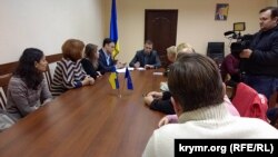 Кримчани в представництві президента України в Криму, Херсон, 22 листопада 2017 року