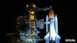 Космічний корабель Shuttle Atlantis перед запуском на мисі Канаверал 