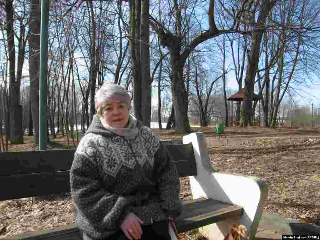 Марина Ходорковская в лицее-интернате &quot;Подмосковный&quot; в поселке &nbsp;Кораллово. 31 марта 2008 года.