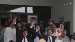 د وزیراعظم نواز شریف پر استعفی جشن