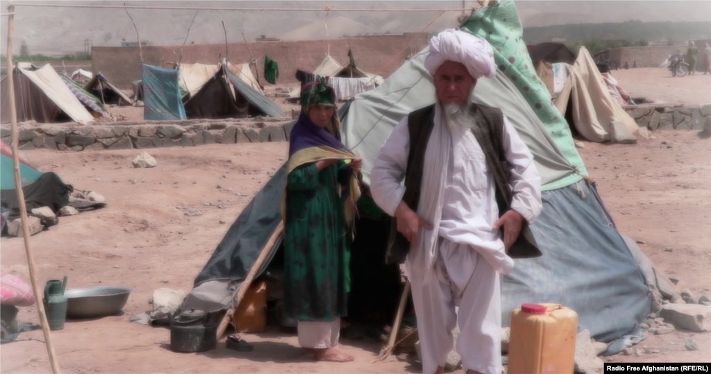 A displaced family in Dasht-e Shaidayee on the outskirts of the western Afghan city of Herat