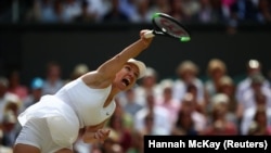 Simona Halep în finala de la Wimbledon.