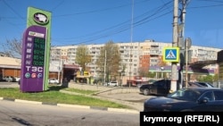 У Севастополі аналогічні обмеження почали діяти 21 травня (фото із севастопольської АЗС від 9 травня )