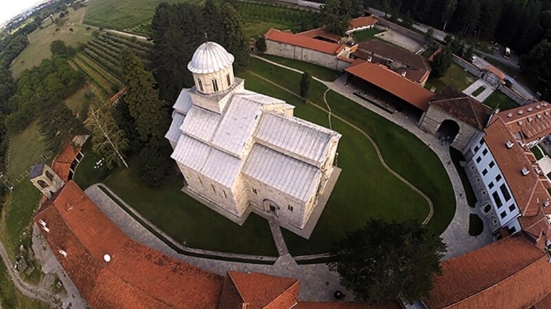 Prokuroria njoftohet për moszbatimin e vendimit për Manastirin e Deçanit