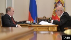 Михаил Федотов на встрече с Владимиром Путиным. Ноябрь 2012 года