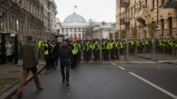 Ваша Свобода | Намети під Радою: спосіб вирішення чи створення політичної кризи?