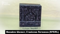Унікальні шрифти та зображення, розроблені друкарем Абдаллою Захером для Євангелій