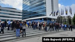 Bosnia and Herzegovina -- Union state workers and employees protest in Sarajevo, September 20, 2021.