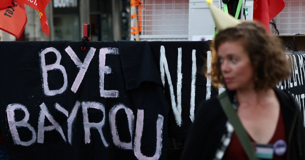 Франция е пред нова политическа криза, след като в понеделник