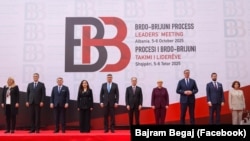 Liderët e Ballkanit Perëdimor mblidhen në Durrës të Shqipërisë për Samitin Bërdo-Brioni, 6 tetor.
