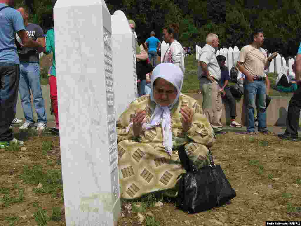 Srebrenica, 11. juli 2013. Foto: Sadik Salimović, RSE