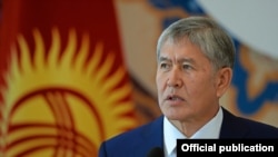 Kyrgyzstan-Bishkek, Atamabev press conference, 24Dec2015