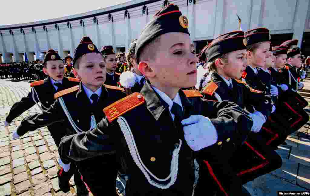 Russian cadets march during the annual cadet schools get-together in Moscow on March 30. (AFP/Mladen Antonov)