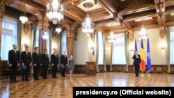 Președintele Klaus Iohannis la învestirea noilor miniştri
