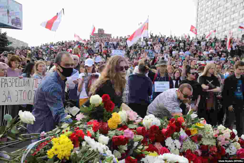 Біля станції метро&nbsp;&laquo;Пушкінська&raquo;&nbsp;в Мінську