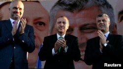 Premijeri Albanije, Turske i Kosova: Edi Rama, Tayyip Erdogan i Hashim Thaci 