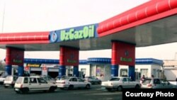 Uzbekistan -- UzGazOil gasoline station, undated